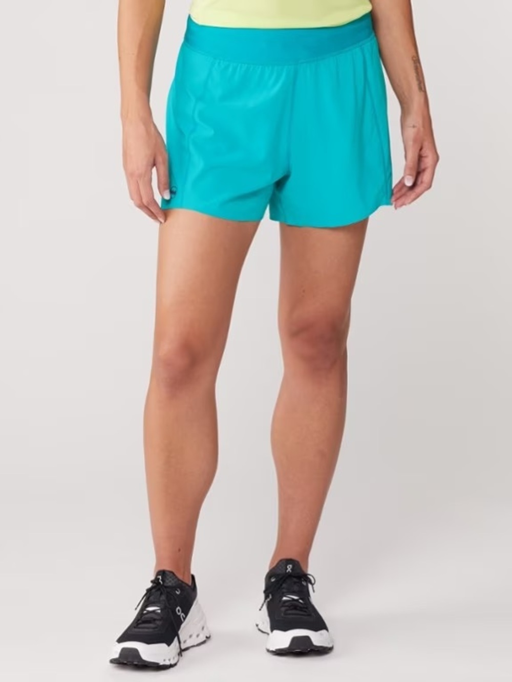 Janji women's 4" cadence short running shorts size medium in current blue